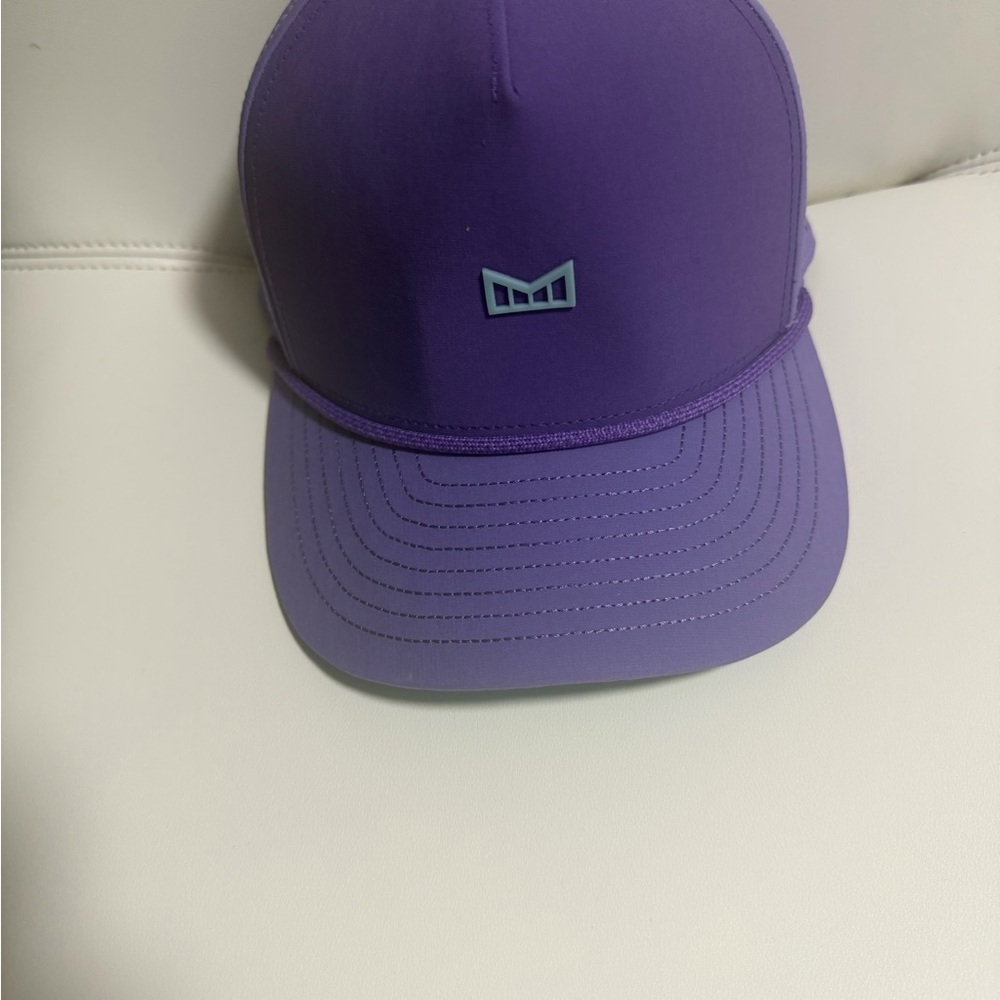 ODYSEA ROPE BULLS ICON HYDRO. Melin purple rope hat